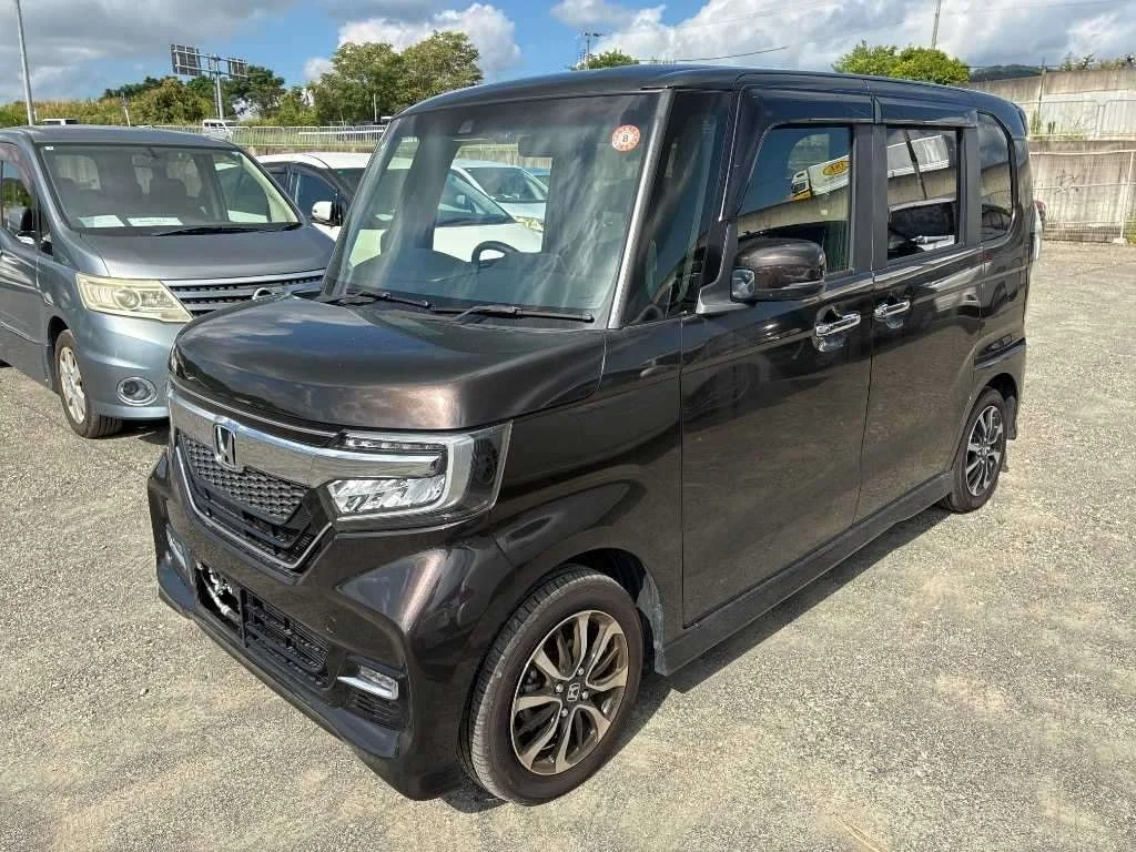 Honda N BOX CUSTOM JF3 2018
